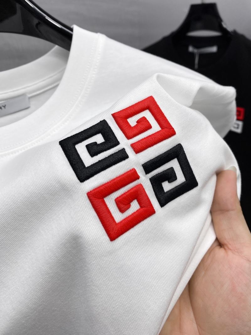 Givenchy T-Shirts